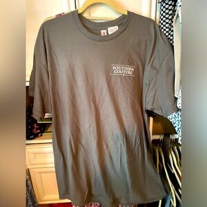 Brand New Southern Coutere T Shirt